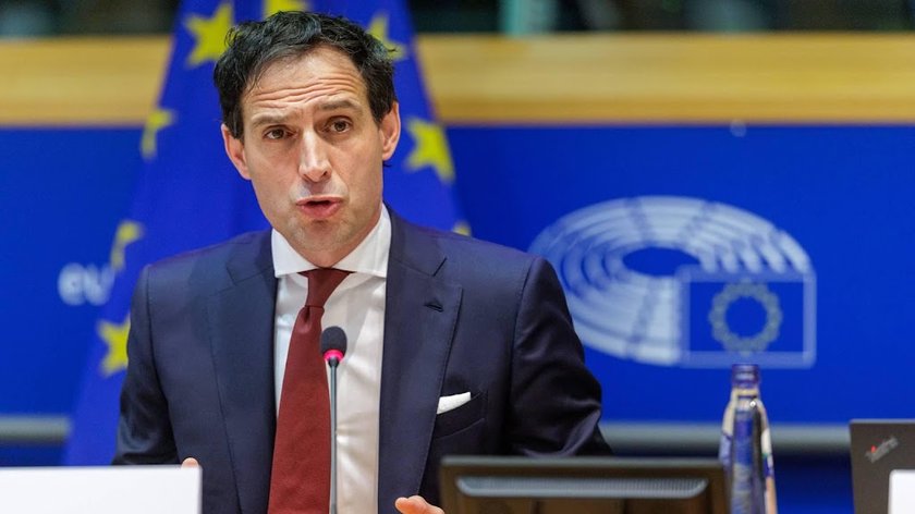 Hoekstra komt met plan om klimaatschade beter te verzekeren