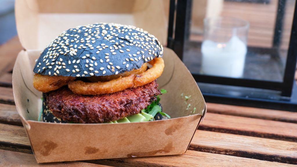 Mag het nog vegaburger heten? Het Europarlement vindt van niet