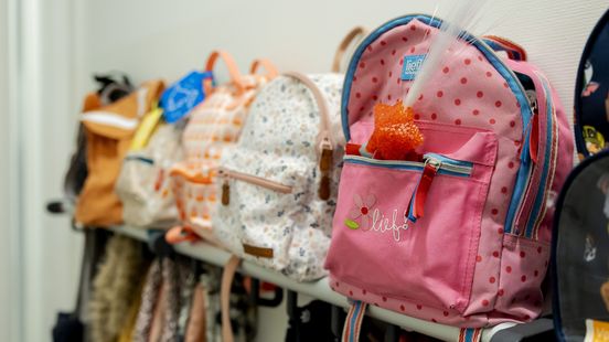 Ouders emotioneel en vol vragen over kinderpornozaak conciërge basisschool: 'Zit mijn kind ertussen?