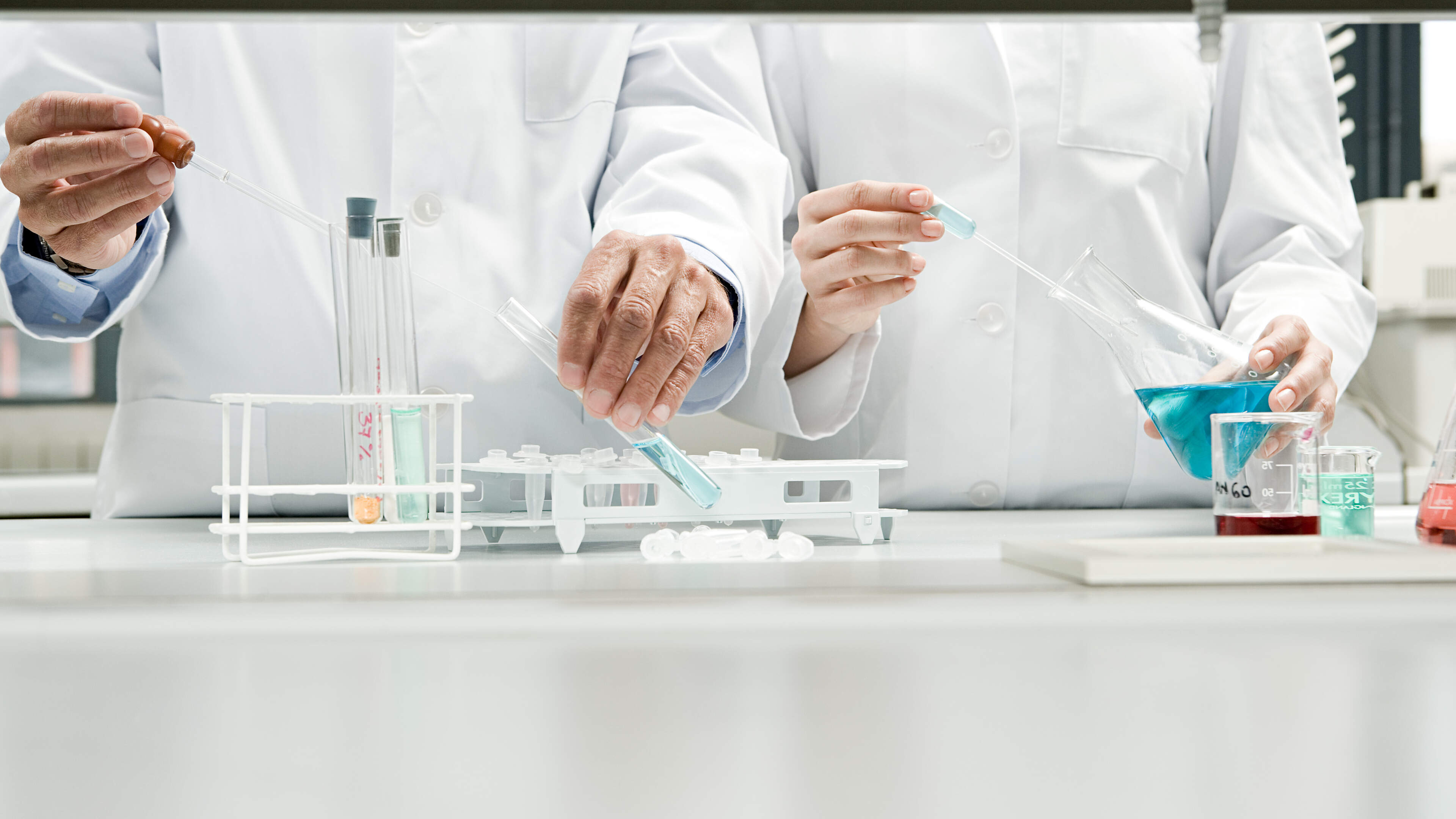 ’Verrassende’ overname van Nederlands biotechbedrijf brengt kankermedicijn dichter bij patiënt