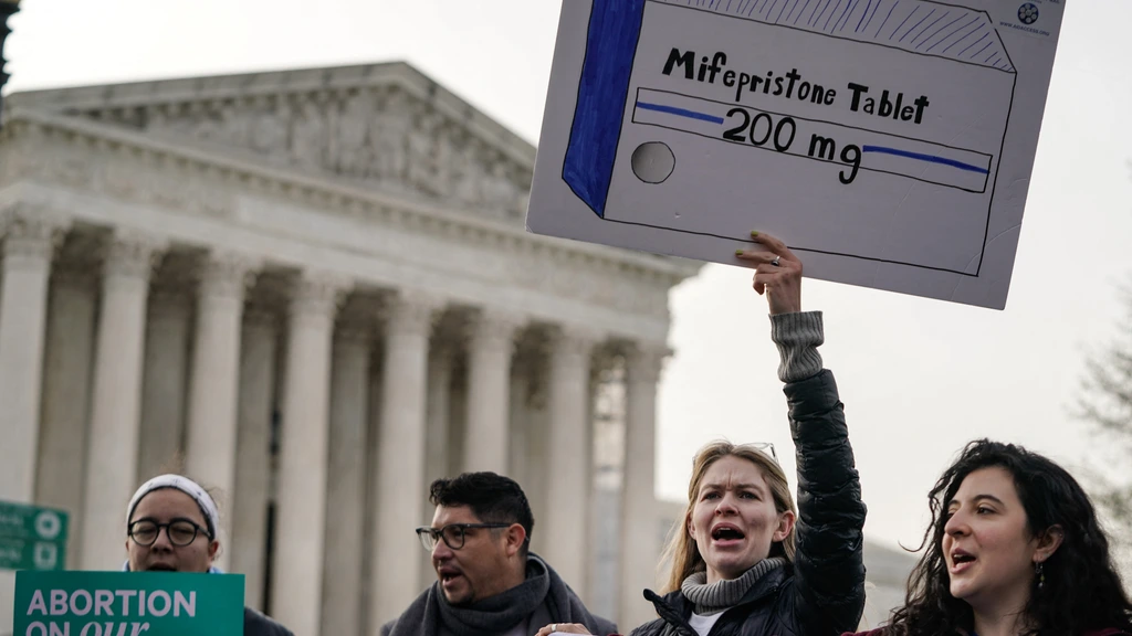 Abortuspil voorlopig toch nog beschikbaar via post in VS