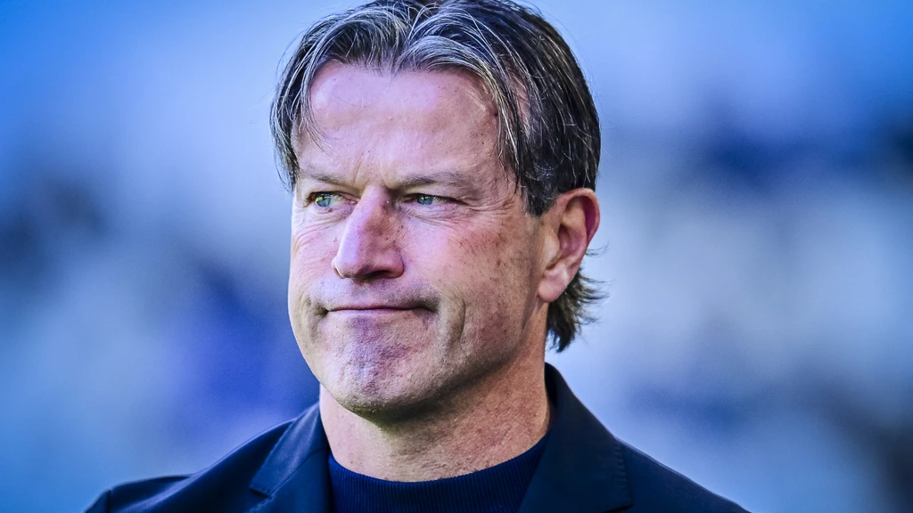 Heracles moet na degradatie opnieuw beginnen: 'Niet tegen maar mét elkaar vechten'