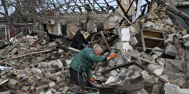 Vladimir Putin announces Orthodox Easter ceasefire in Ukraine war