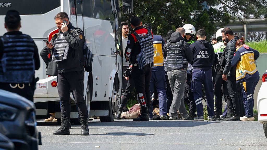 Schoten bij Israëlische consulaat in Istanbul, 'een of meer aanvallers gedood'