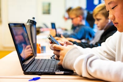 Kamer wil verbod op gebruik van chatbots op basisschool, staatsecretaris steunt plan nog niet