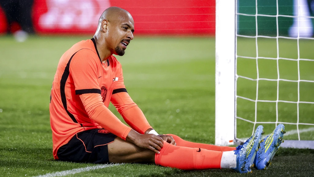 Oranje verliest in De Kuip uitzwaaiwedstrijd WK van Algerije, Hadj Moussa matchwinner
