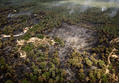 Natuurbrand Venray nog niet uit, vlammen verwoestten al meer dan 100 hectare natuur