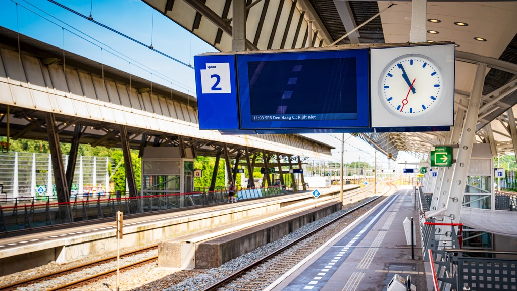 ProRail heeft nog meer tijd nodig voor herstel spoor Rotterdam