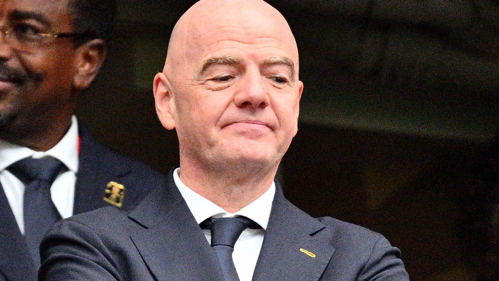UEFA dreigt FIFA met juridische stappen om investeringsplannen Infantino