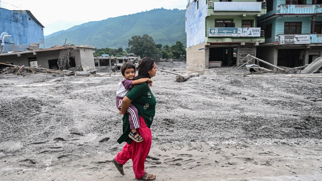 Veel hulp nodig in Nepal en Tibet, maar alles zit tegen
