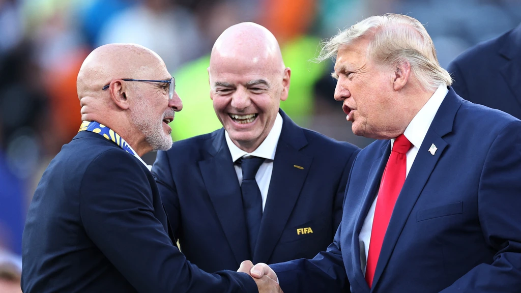 FIFA-baas Infantino beschuldigt critici van haatzaaien na 'WK zonder incidenten'