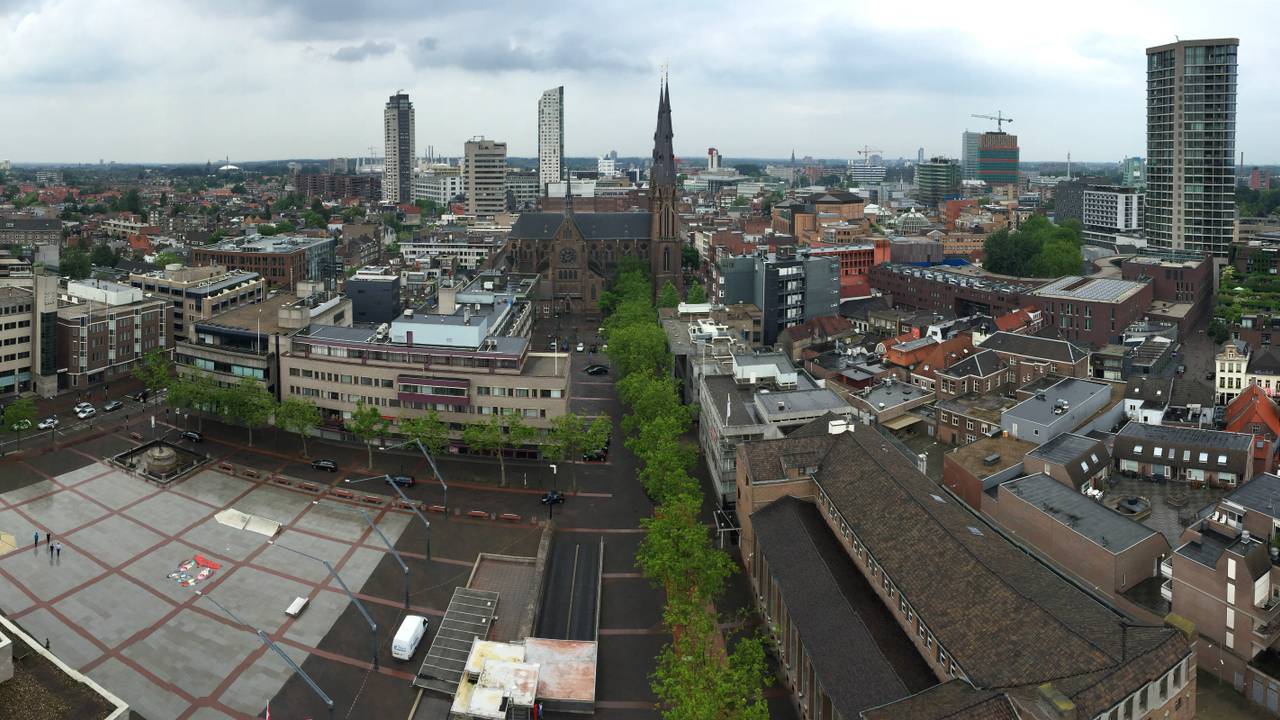 Gemeente Eindhoven tegen strafbaar maken illegaal verblijf