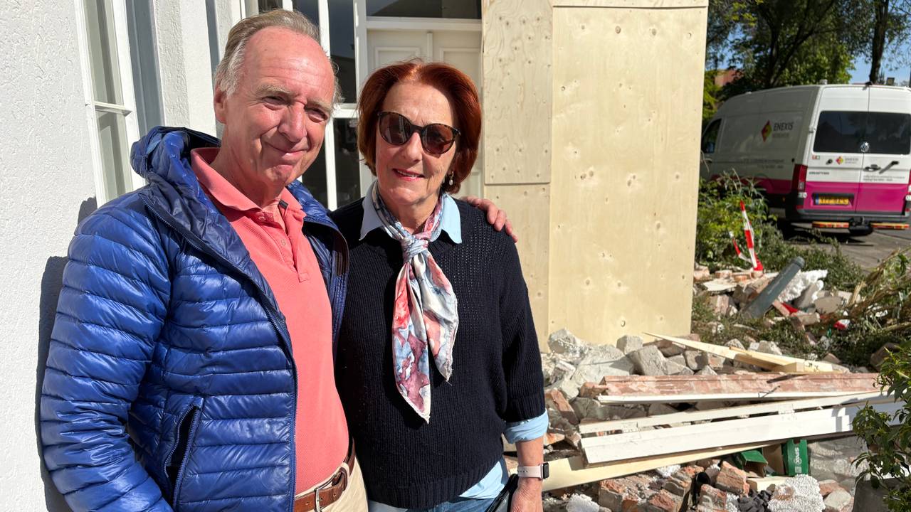 Maat is vol voor de buurt nu wéér een auto het huis van Olga en Aad ramt