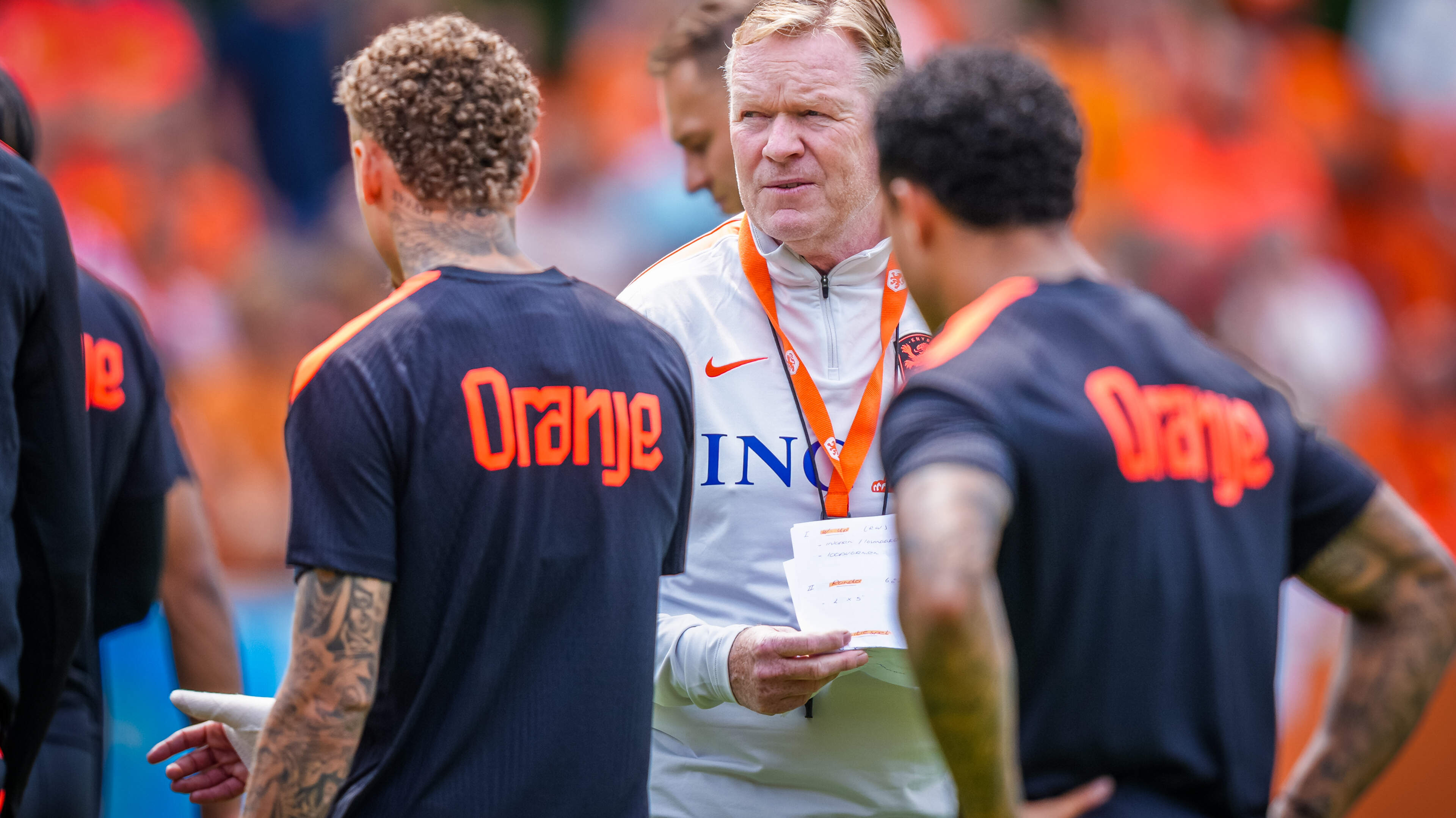 WK-rugnummers van het Nederlands elftal bekend: deze keuzes van Ronald Koeman vallen op