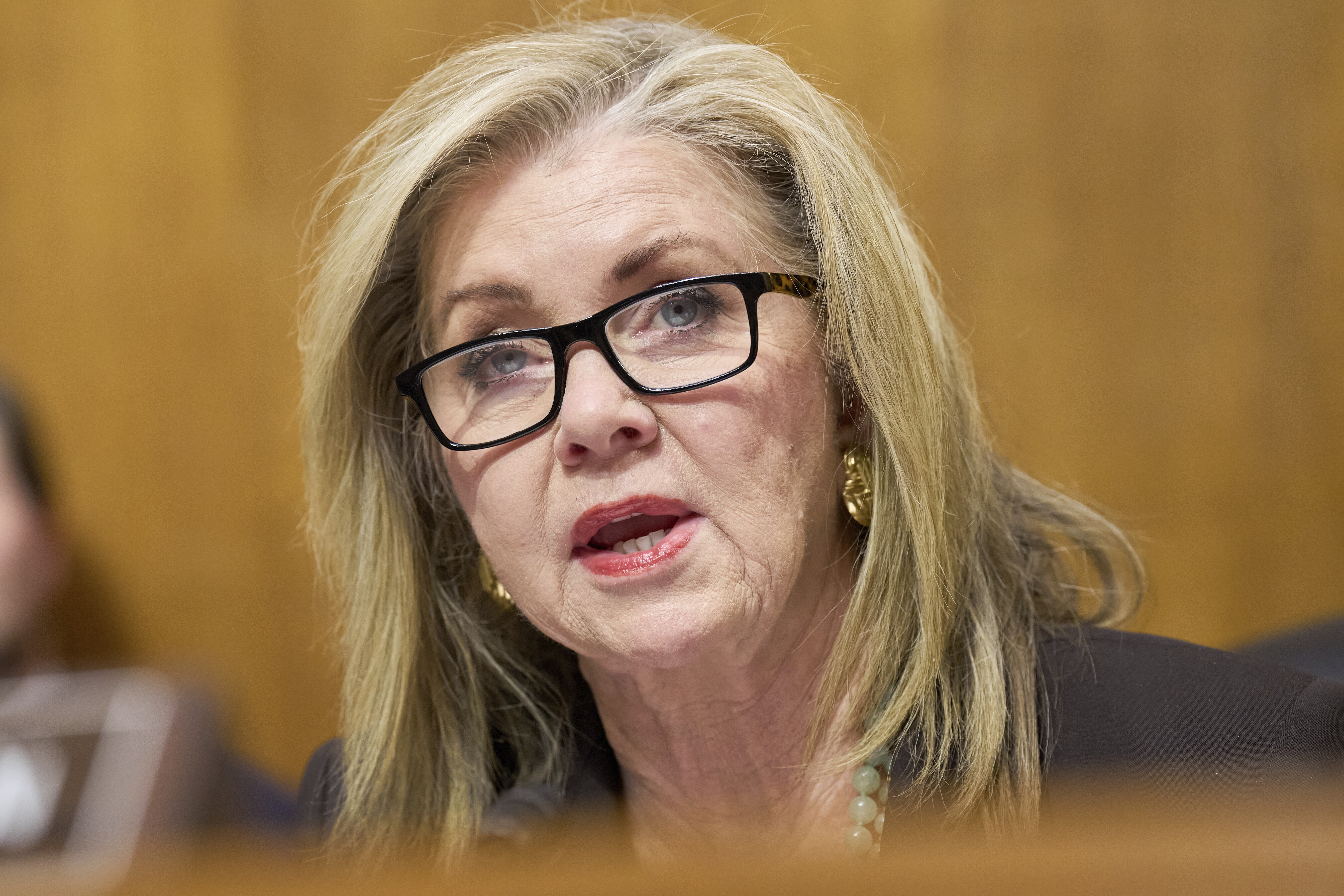 White House scheduled to meet with groups on AI and kids’ safety bills