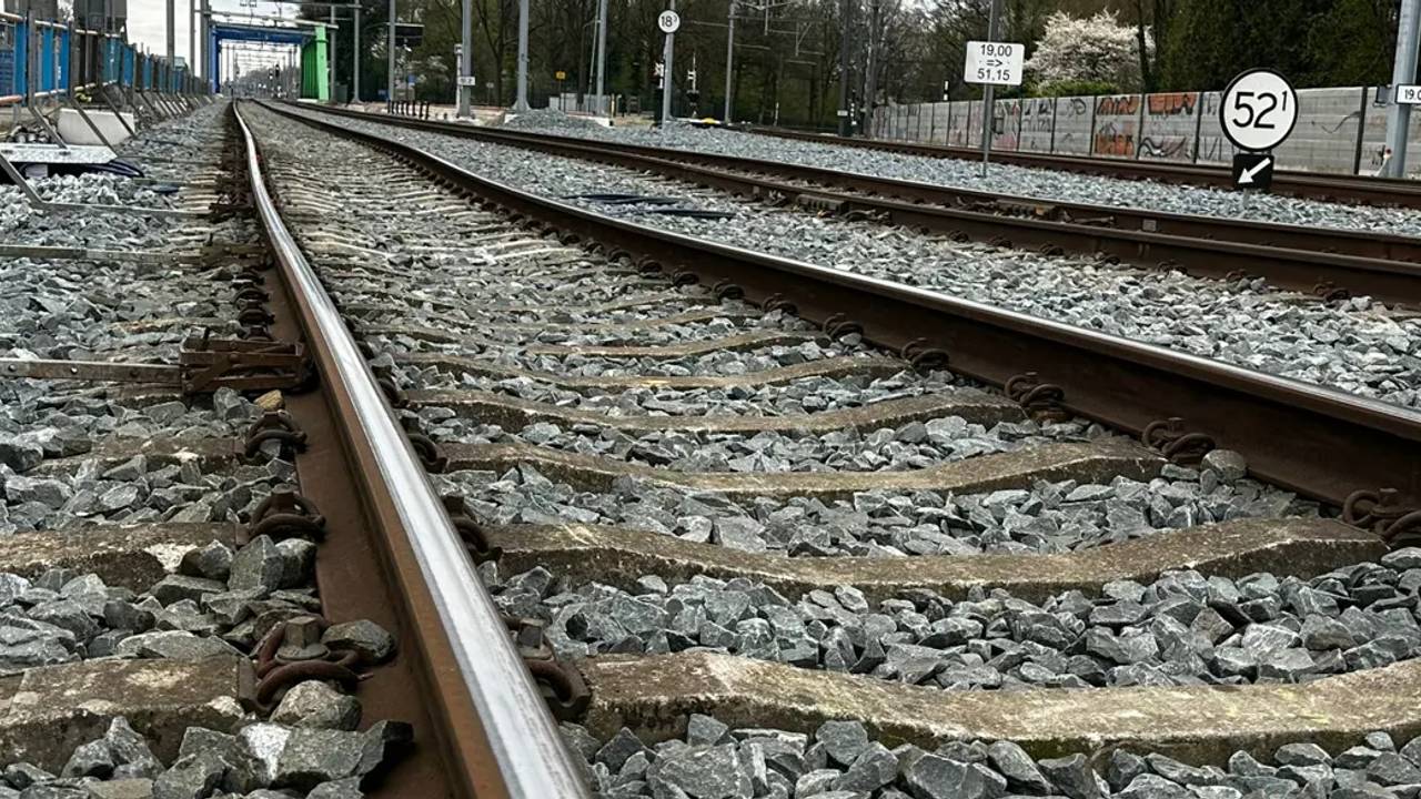 Spoor bij Vught verzakt, ProRail weet oorzaak nog steeds niet