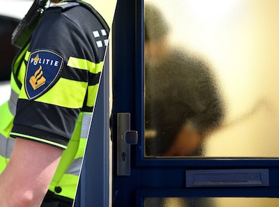 Gewonde aangetroffen na steekincident in woning Venlo