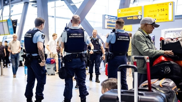 Marechaussee controleerde 123.320 mensen aan grens, 470 geweigerd