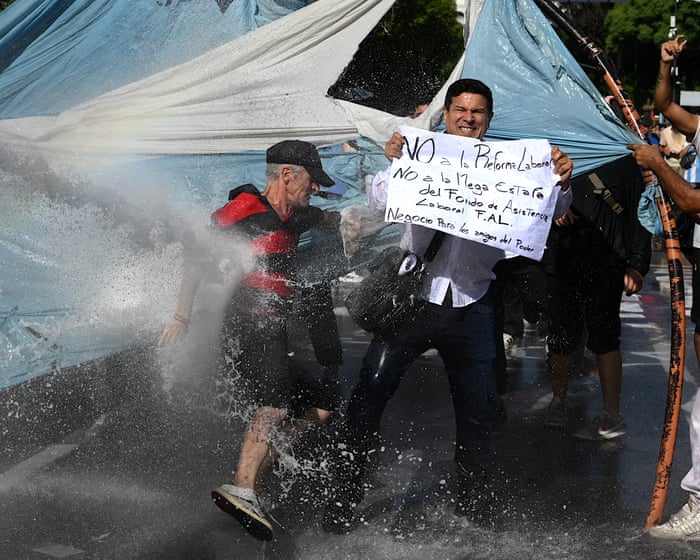 ‘More exploitation, fewer rights’: Argentina braces for sweeping overhaul of labor laws