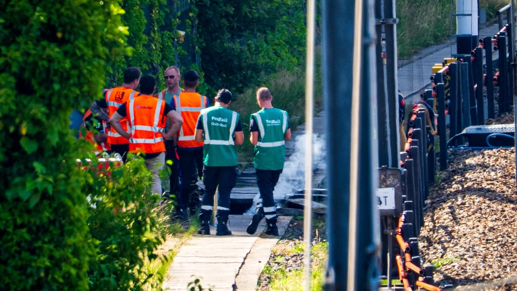 Knik in kabel oorzaak van grote storing op spoor bij Rotterdam