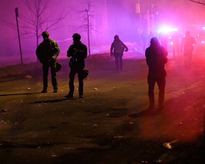 ICE agent arrested over shooting of Venezuelan man in Minnesota