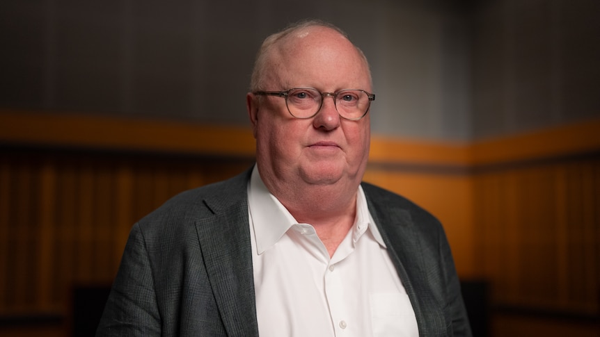 Top lawyer calls out 'absurd criticism' of Big Build royal commission