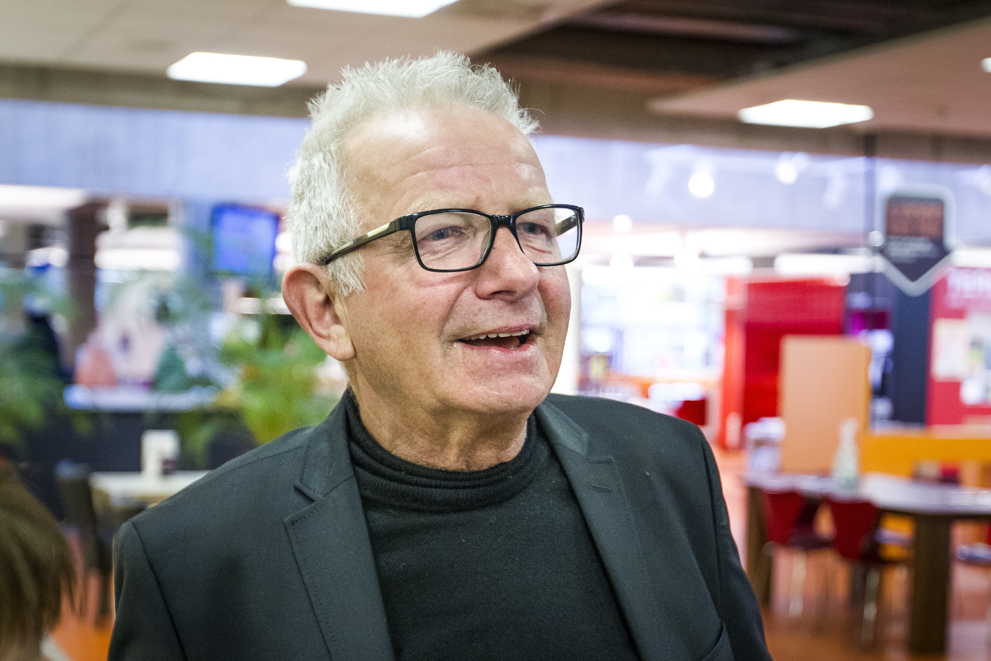 Boer Geert volledig verlamd na zwaar fietsongeluk: bij kennis, maar kan niet praten