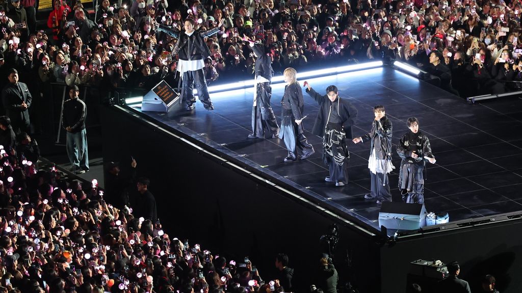 Tienduizenden fans bij rentree K-popsensatie BTS in Seoul: 'We zijn er weer'