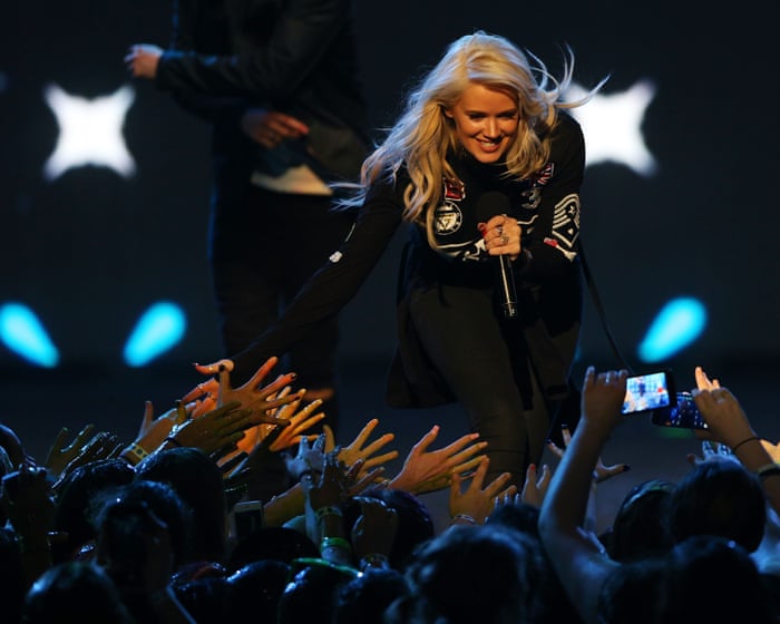 Lauren Bennett, singer on LMFAO’s Party Rock Anthem, dies aged 37