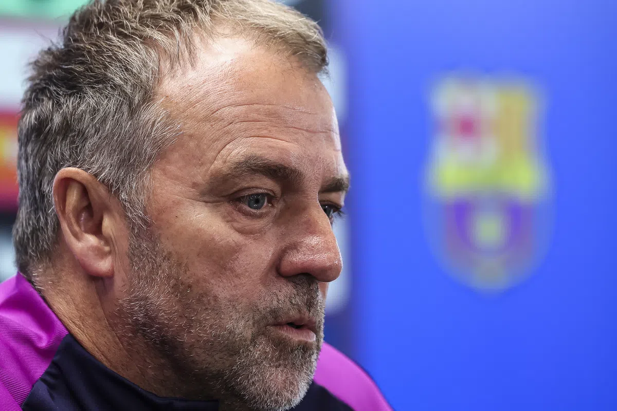 Vader van Barça-trainer Flick overleden op dag van El Clásico