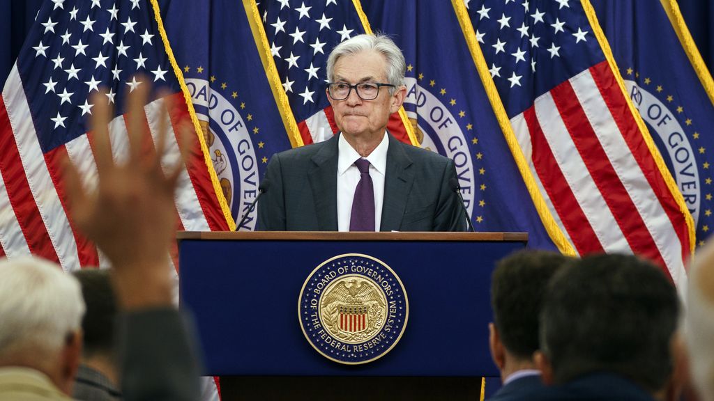 Fed verlaagt Amerikaanse rente na tumultueuze maanden door druk van Trump