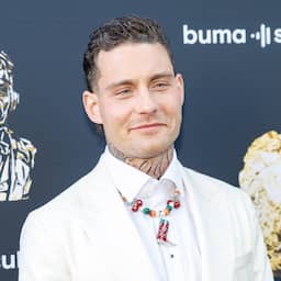 Douwe Bob en zijn vrouw Anouk verwachten opnieuw een kindje: 'Februari'