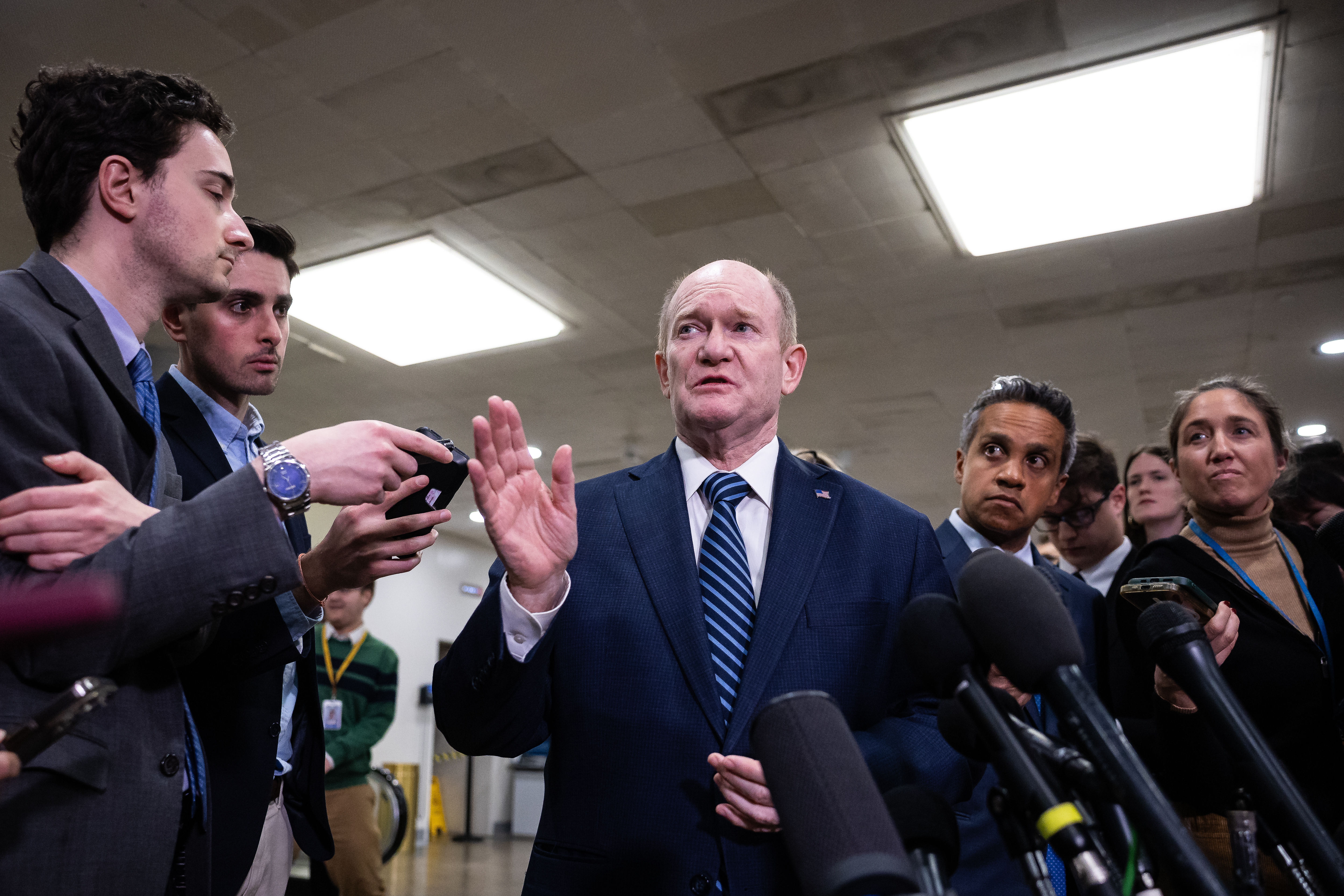 Lawmakers anticipate Trump will seek emergency funding for ‘open-ended’ Iran war