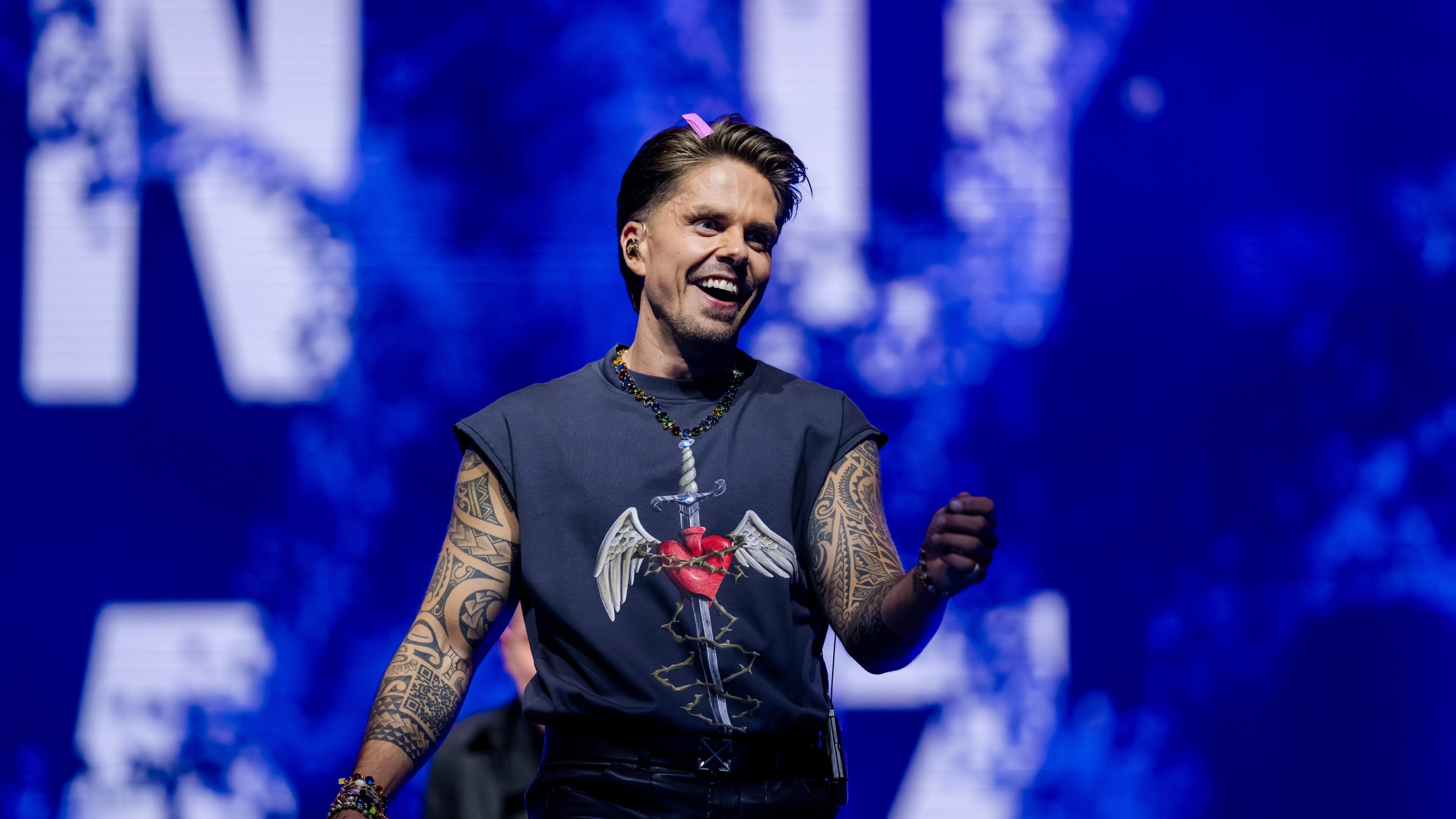 André Hazes deelt details ontmaagding op 13-jarige leeftijd: ’In een stapelbed met 19-jarige’