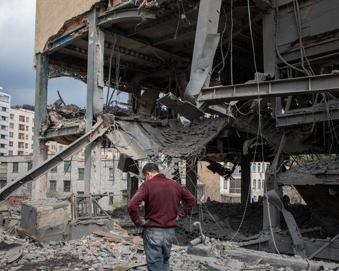 Middle East crisis live: Trump says he wants to ‘take the oil’ in Iran and could seize Kharg Island ‘easily’