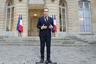 Franse premier Sébastien Lecornu stapt op na kritiek