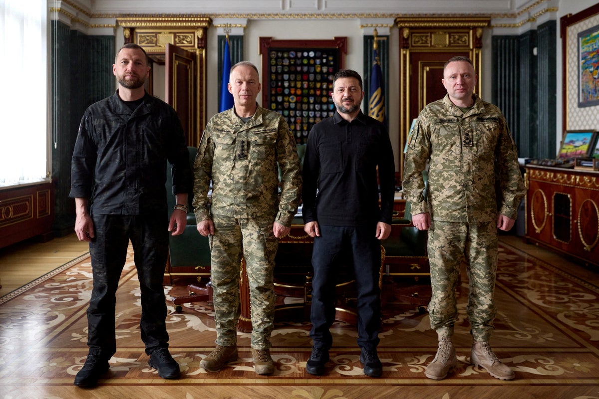 Zelensky’s new military chief wins widespread approval after surprise sacking