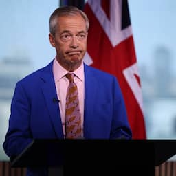 Politieke truc Brexit-gezicht Farage: hij treedt af, maar is meteen weer verkiesbaar