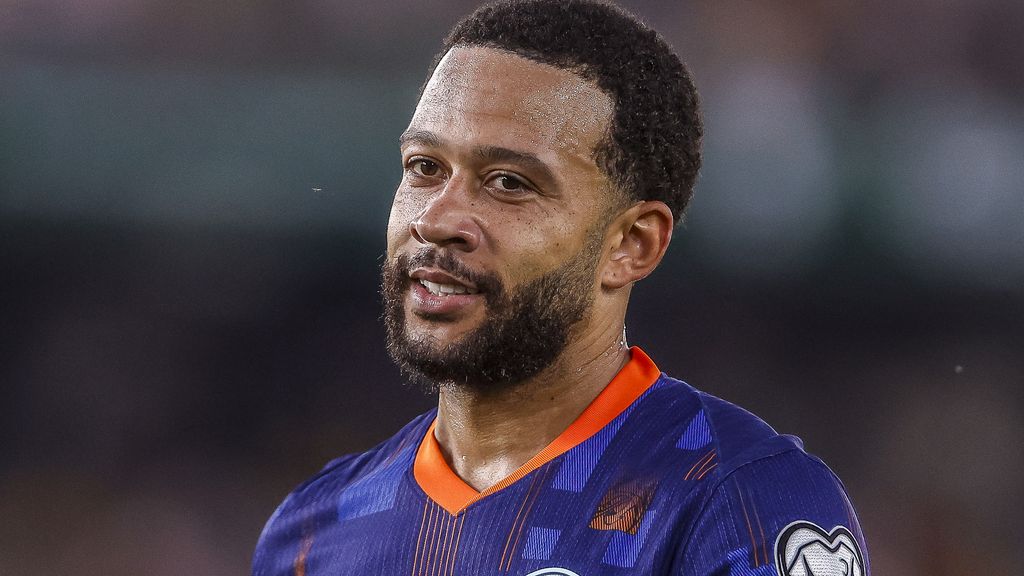 Depay later bij Oranje door gestolen paspoort: 'Hij zal niet starten tegen Malta'