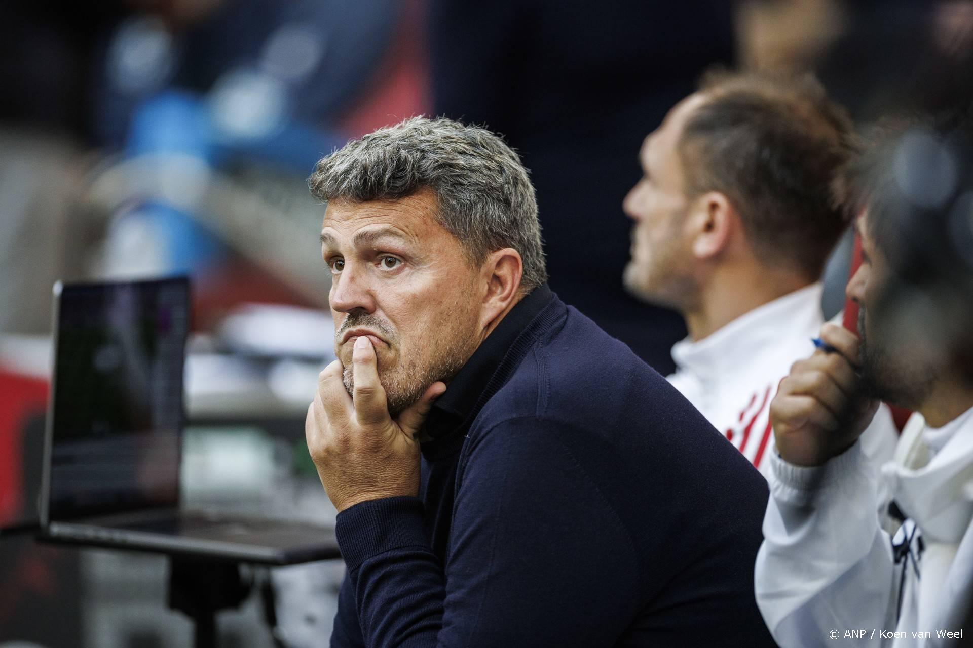 Ajax neemt afscheid van trainer García