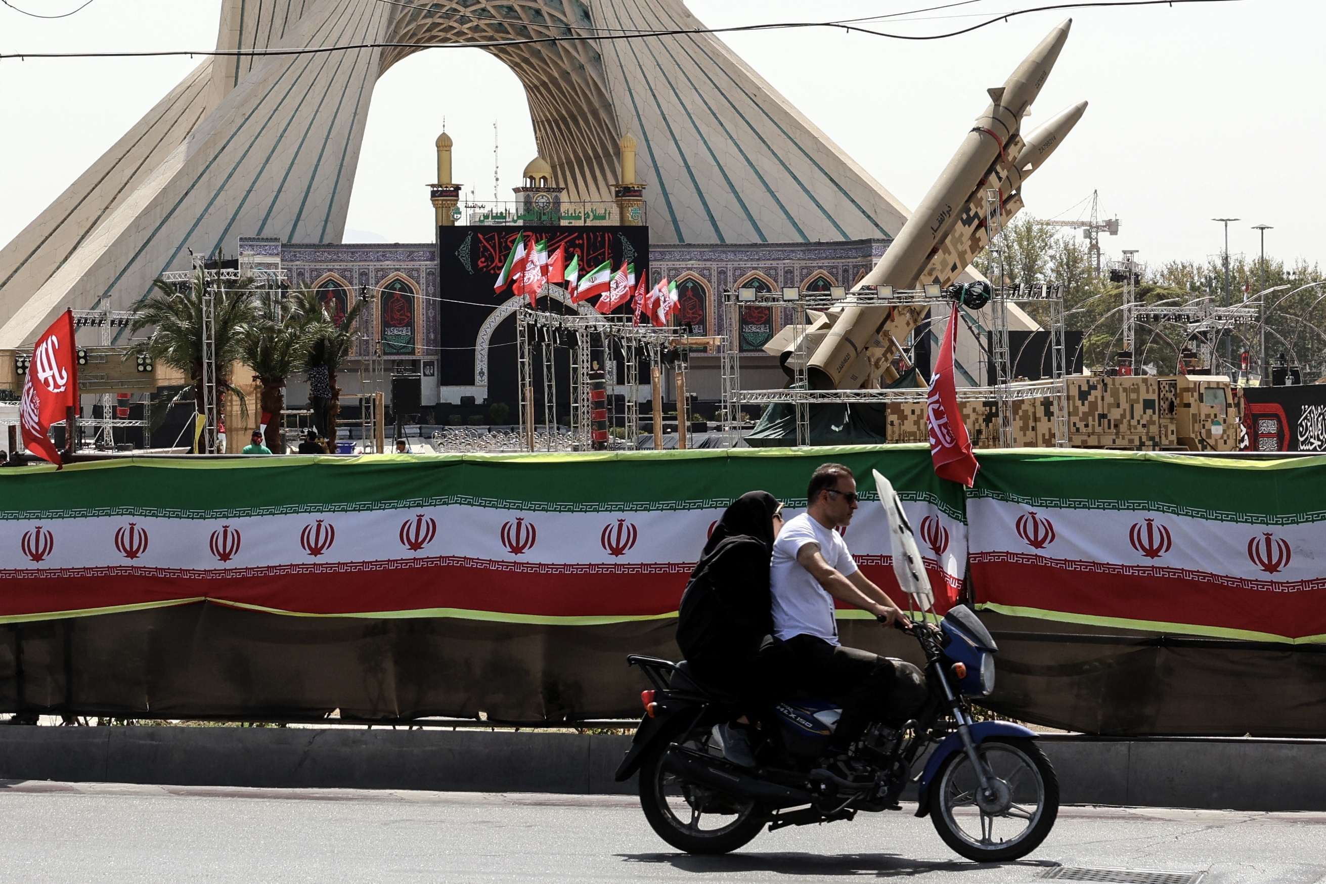 Trump threatens Iran with further escalation as tit-for-tat airstrikes continue