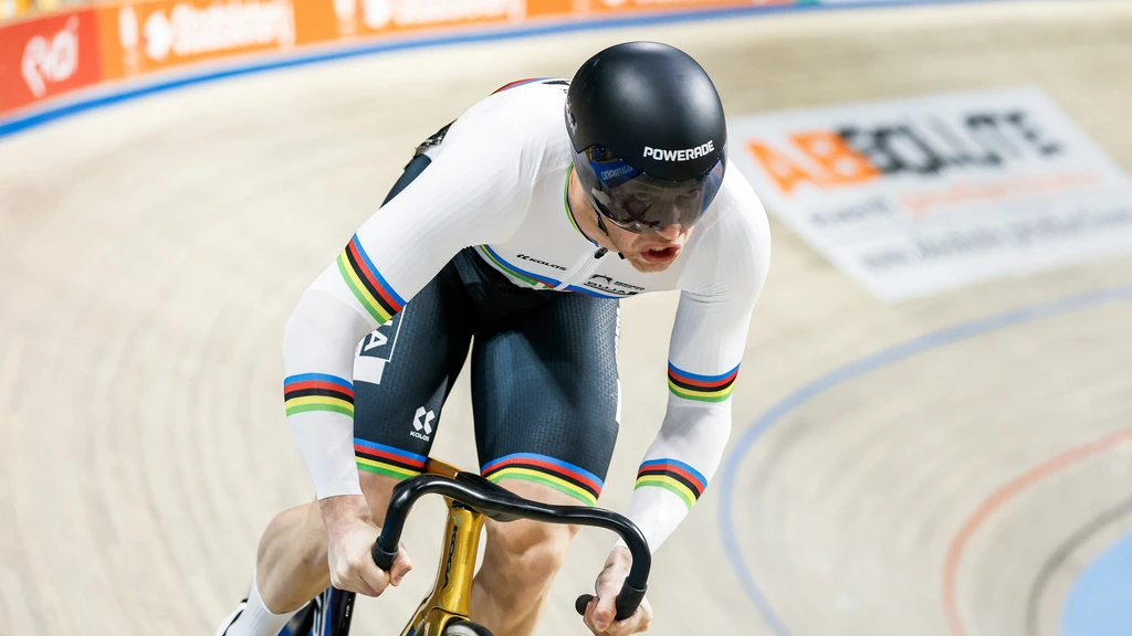 Lavreysen geklopt door veteraan Awang, WB-goud voor Van Belle en Wiebes