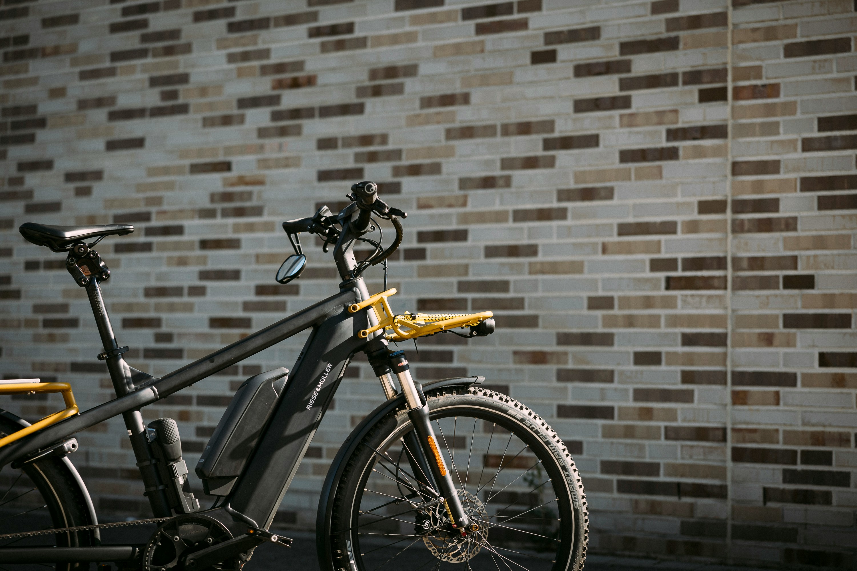 Aantal gebouwbranden door fietsaccu’s neemt toe: hier 10 belangrijke oplaadtips