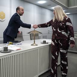 Meerderheid senaat lijkt in zicht voor asielwetten (en strafbaarstelling illegaliteit)