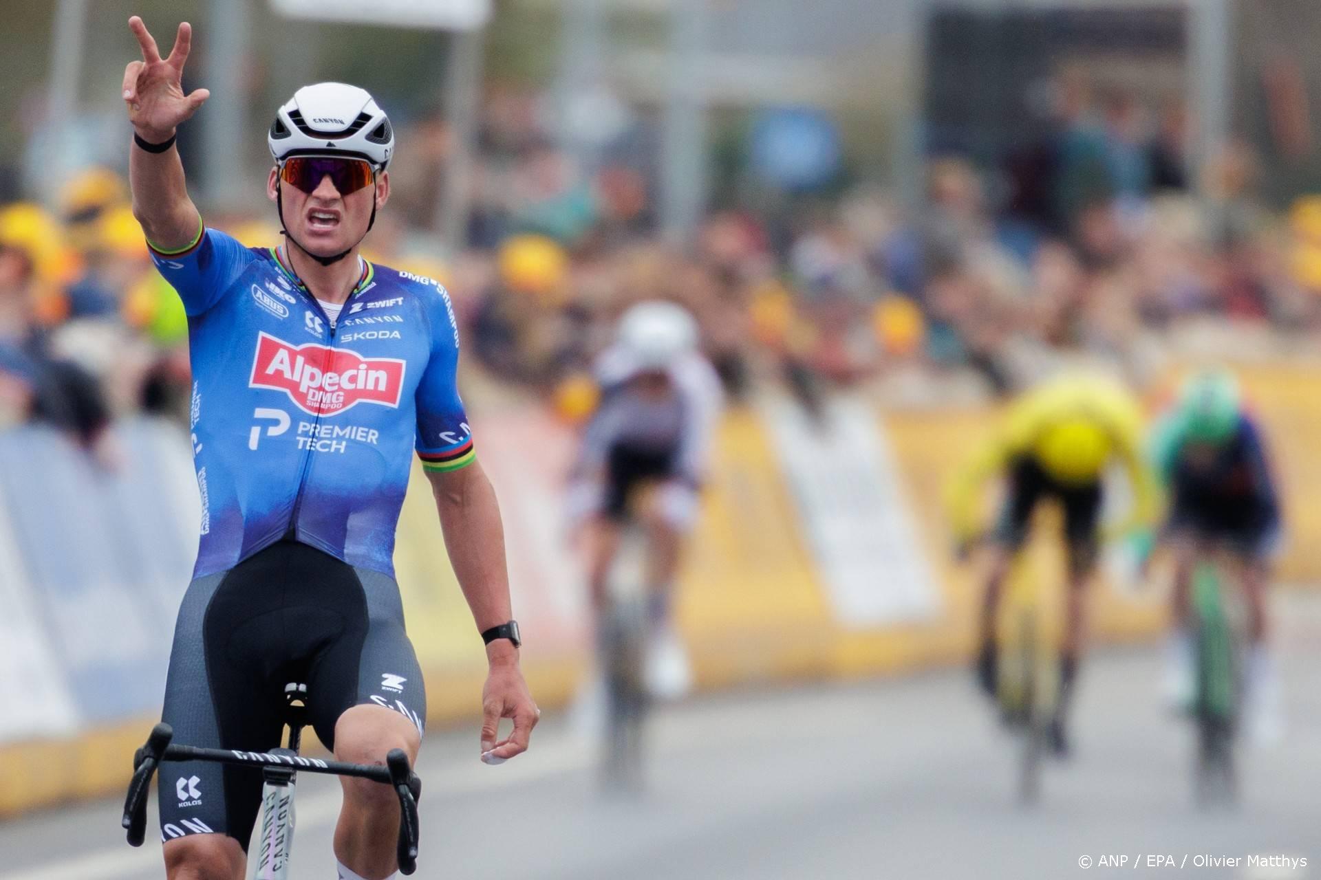 Van der Poel wint voor derde keer op rij E3 Saxo Classic