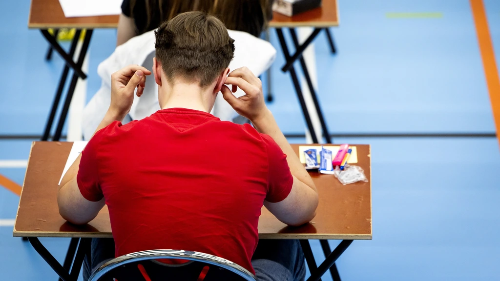 Minder toetsen, meer aandacht voor kind: Onderwijsraad wil cultuuromslag op scholen