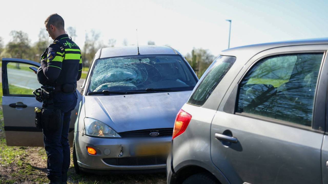 Twee botsingen op de Rondweg in Uden: gewonde naar ziekenhuis