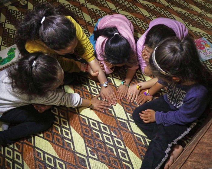 Two Australian states prepare to resettle children from Syrian detention camp with most bound for Melbourne