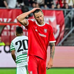 Geëmotioneerde Weghorst baalt na debuut voor Twente: 'Had meer in gezeten'