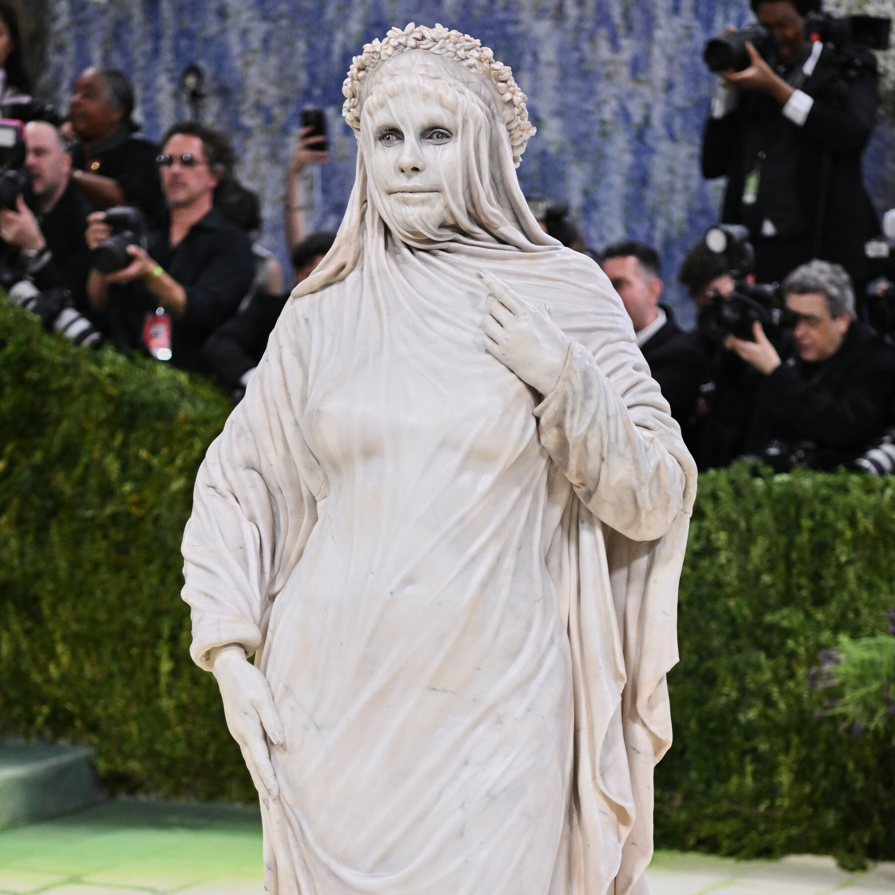 How Heidi Klum Got Her 2026 Met Gala Statue Look